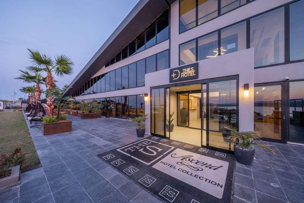The S By Ascend Collection Hotel