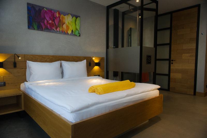The S By Ascend Collection Hotel
